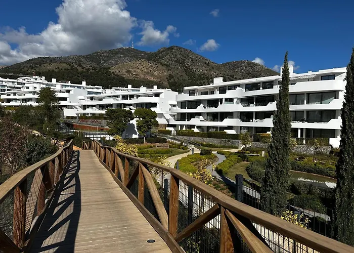 Luxury 2br Big Terrace Pool Higueron West Daire Fuengirola