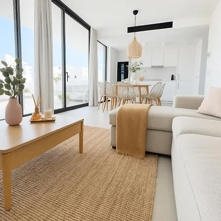 Luxury 2br Big Terrace Pool Higueron West * フエンヒロラ